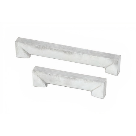 Puxador atual, asa barra rectangular Sofima 797, zamak niquelado mate, 2 furos distância 64, A.18 x L.9 x C.74 mm