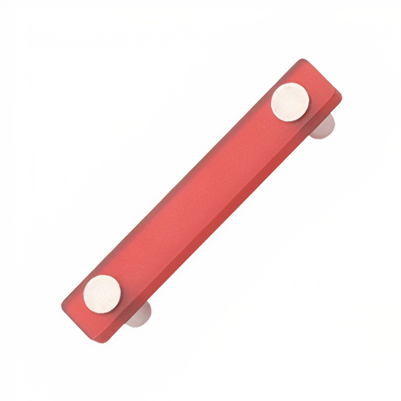 Puxador criança, asa barra rectangular Nesu 620RJ, metacrilato vermelho/crom. mate, 2 furos distância 96, A.26 x L.23 x C.126 mm