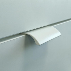 Puxador atual perfil, SCH 849.600.06, alumínio lacado branco, 2 furos distância 576, C.600 x L.42 x A.11,5 mm