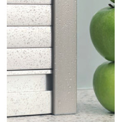 Conjunto esteira/persiana REHAU C-Box 789048, perfil com 25 alumínio, para painéis de 16, L.900 x A.1500 mm